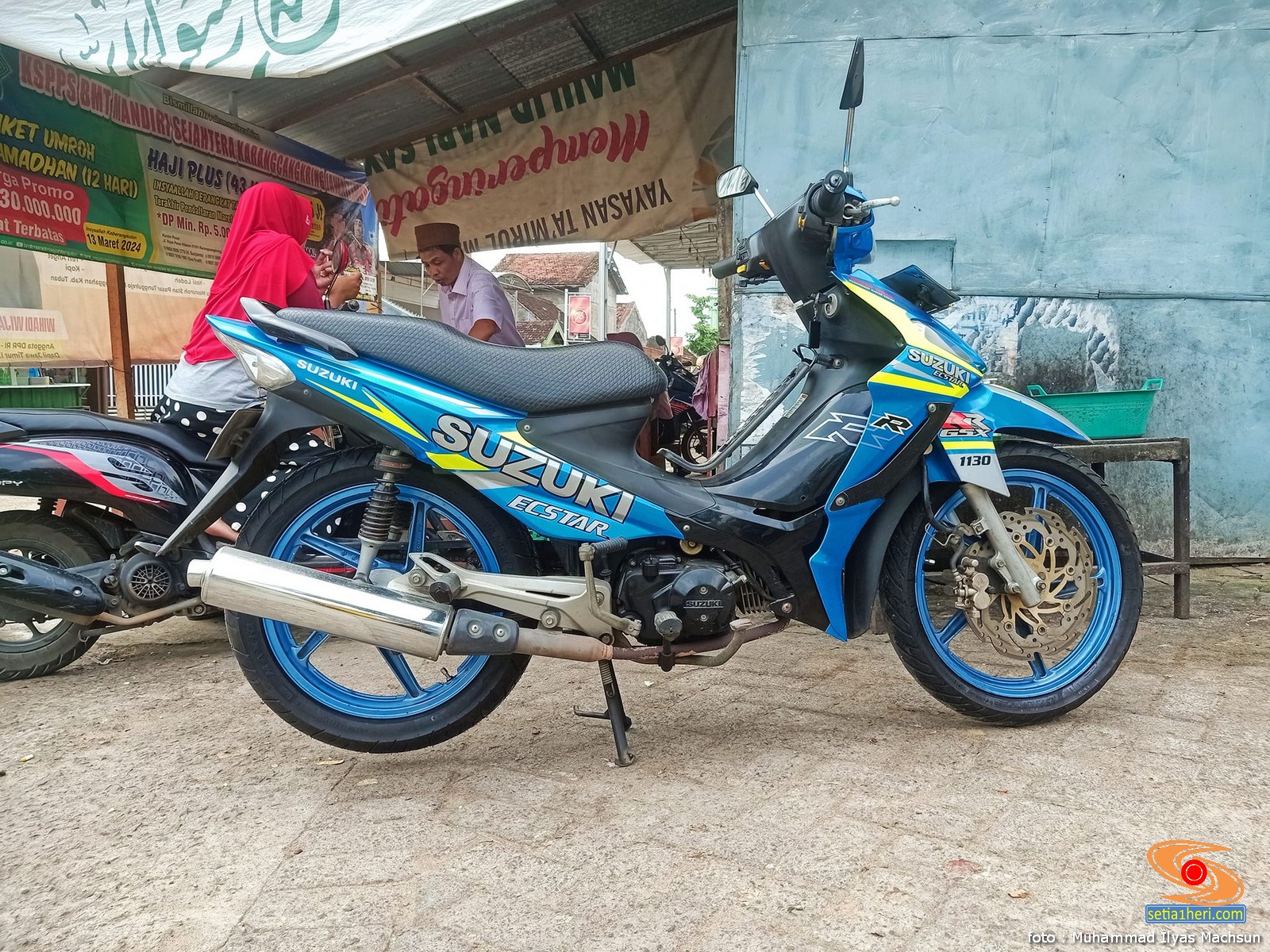 modif-suzuki-smash-titan-livery-biru-suzuki-ecstar