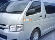 Berapa Harga Mobil Hiace Bekas? Cek Di Sini!