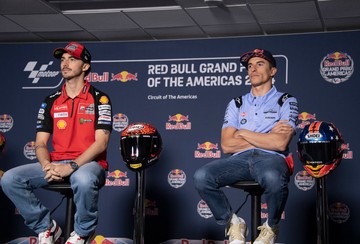 marquez-bagnaia-satu-garasi,-rossi-lorenzo-jilid-2?