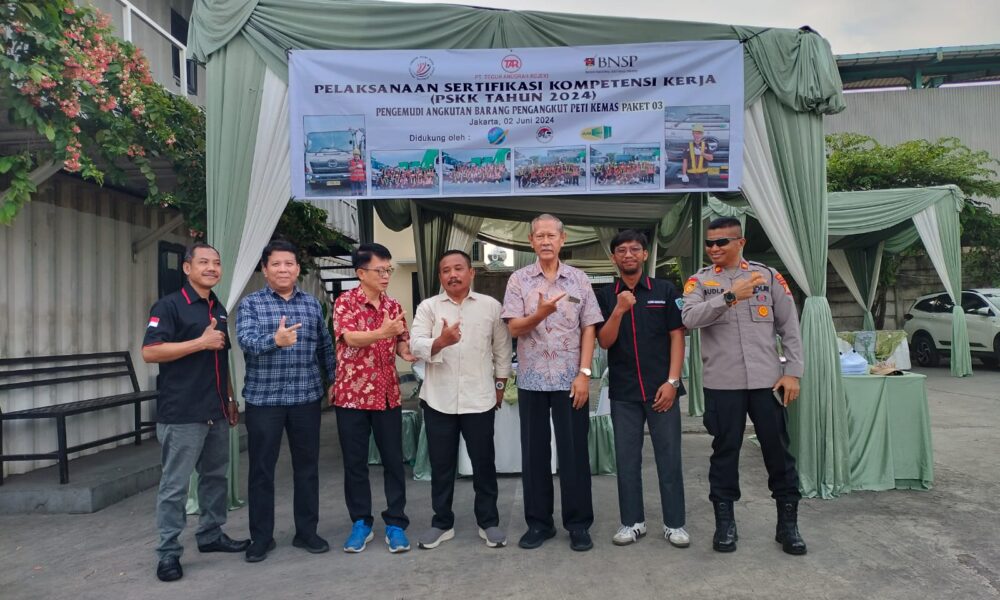 20-sopir-truk-pt-tar,-bersemangat-mengikuti-uji-kompetensi-lsp-lip