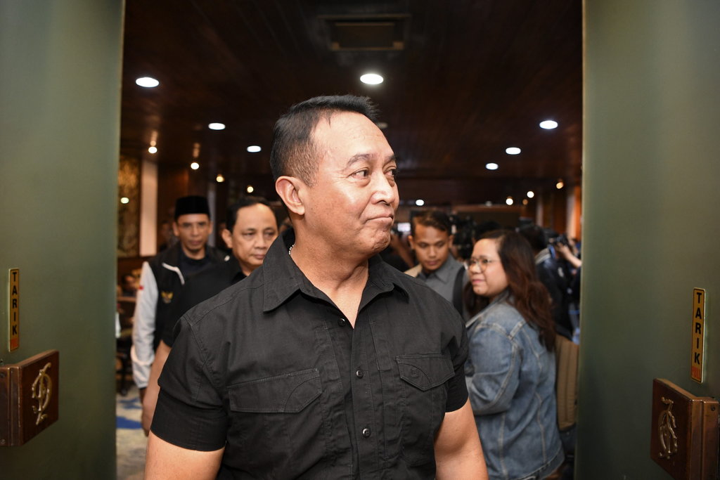 relawan-dukung-pasangan-anies-andika-perkasa-di-pilgub-jakarta