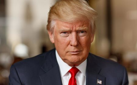 donald-trump-janji-jadi-‘presiden-kripto’:-strategi-politik-ataukah-revolusi-keuangan?