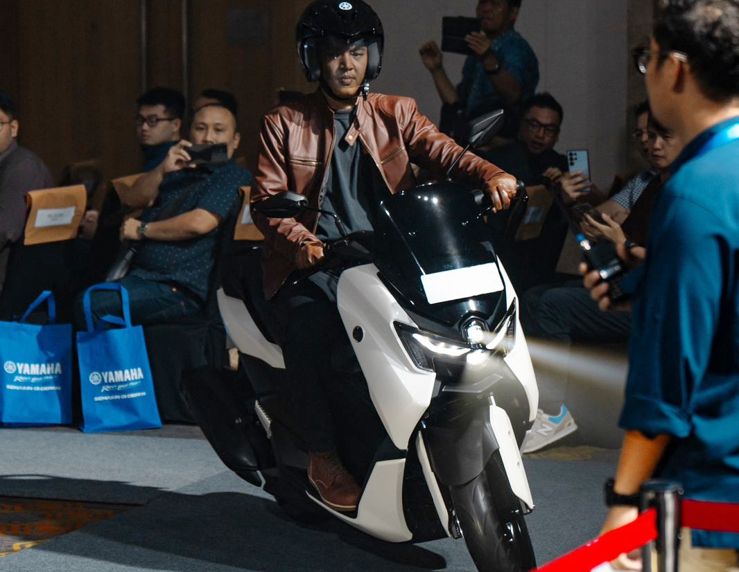 foto-lengkap-yamaha-nmax-turbo-punya-2-mode-berkendara