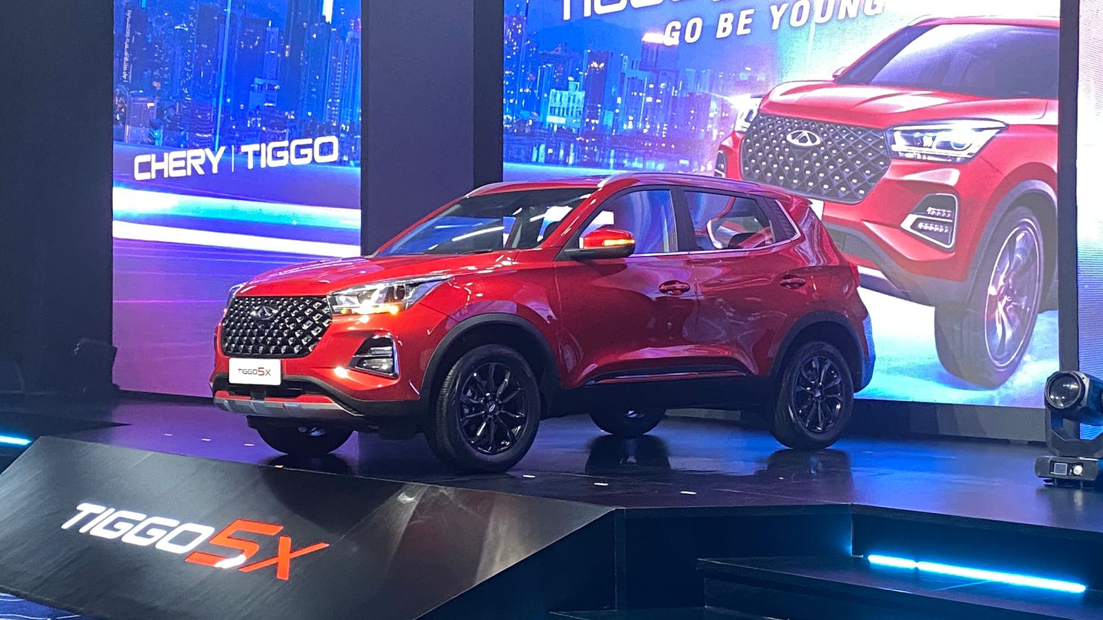 dikorting-lagi-harga-chery-tiggo-5x-lebih-murah-rp-60-jutaan-dibanding-hyundai-creta