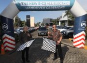 Serah Terima 50 Unit Citroen E-C3 All Electric ke Pelanggan, Garansi Diperpanjang
