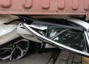 Hyundai Creta Gepeng Tertimpa Truk Kontainer, Apa Bisa Klaim Asuransi?