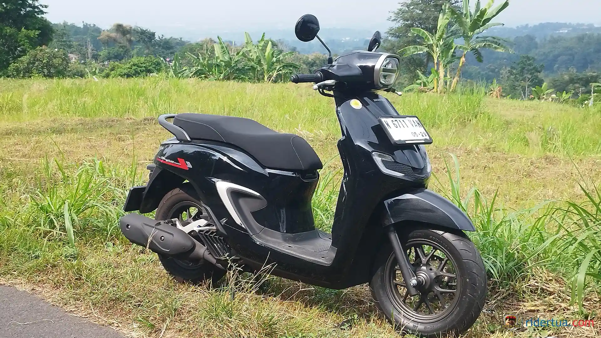 honda-stylo-160-:-review-kelebihan-di-perkotaan-dan-tanjakan,-tenaganya-ngisi-terus!