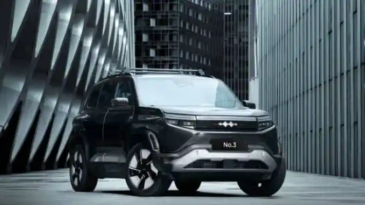 ini-dia-byd-fang-cheng-bao-3,-suv-listrik-offroad-bergaya-maskulin
