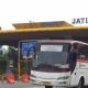bukan-ngawur,-ini-alasan-bus-jalan-lambat-di-lajur-kanan-tol