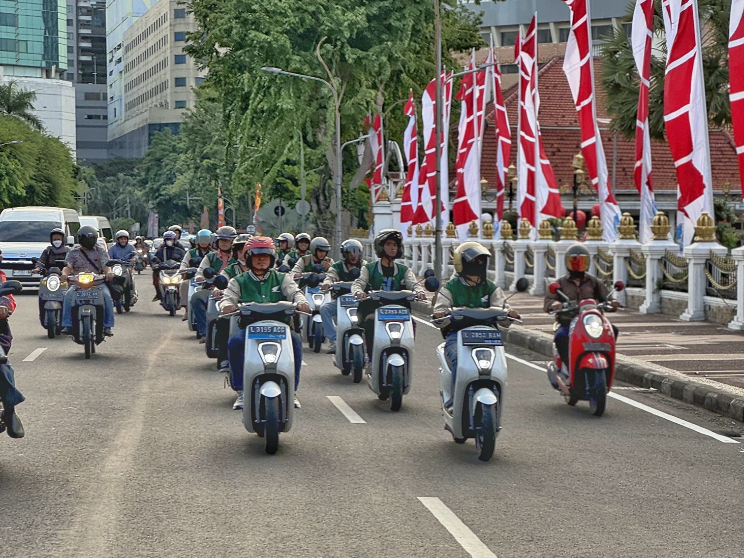 cara-berkendara-motor-listrik-honda-em1-e:-yang-ramah-lingkungan-dan-nyaman-gans…