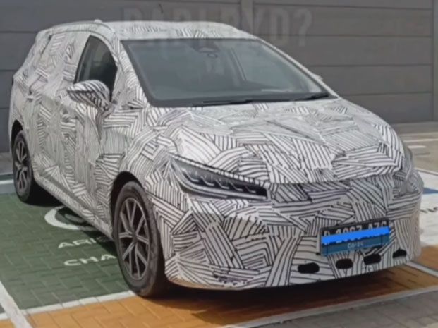 diisukan-sedang-tes-mobil-listrik-jenis-mpv,-byd:-tunggu-pengumuman-resminya