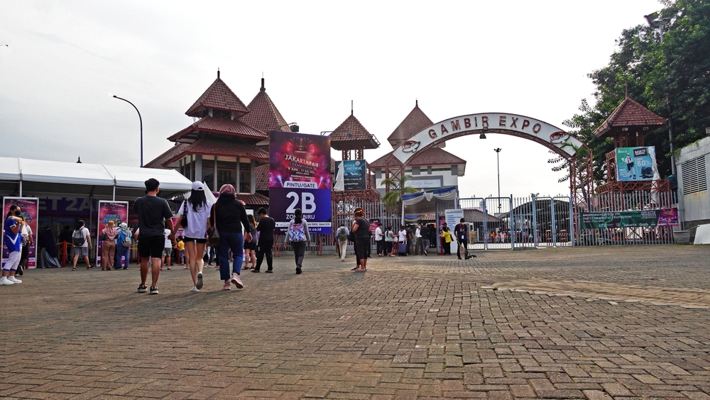 lebih-praktis-naik-transportasi-umum-ke-jakarta-fair-2024