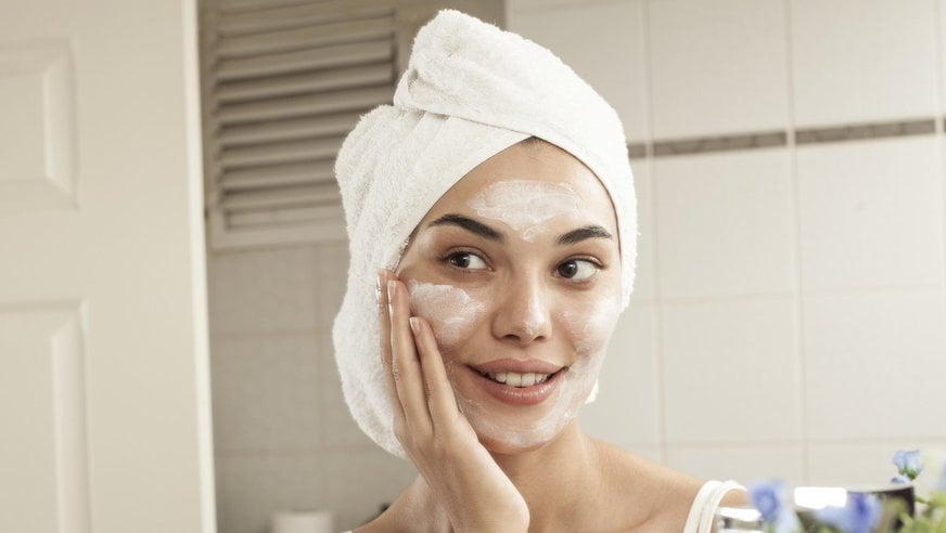 10-kandungan-skincare-yang-tidak-boleh-untuk-kulit-berjerawat