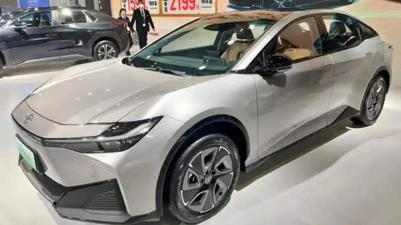 perang-harga-bikin-toyota-kedodoran-di-china