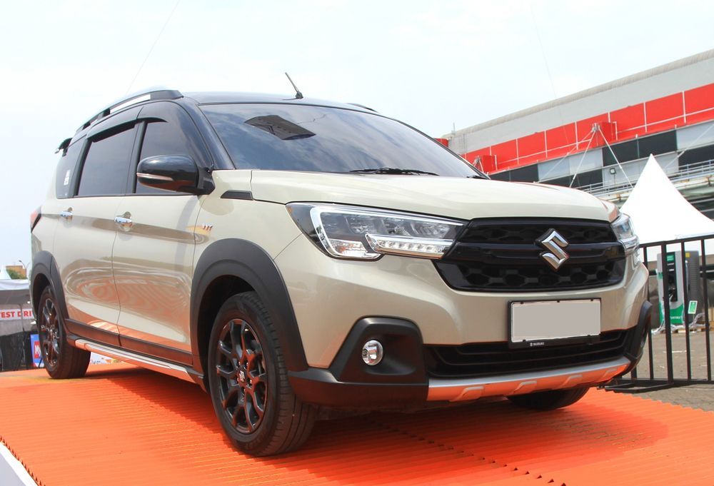 penjualan-suzuki-melonjak-22%-di-mei-2024,-hybrid-dan-model-komersial-dominasi-pasar