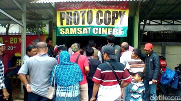 aplikasi-error-terus,-bayar-pajak-ke-samsat-harus-fotocopy-lagi-deh!