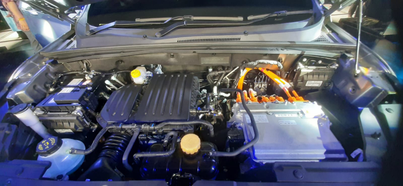 10-komponen-mobil-hybrid-yang-wajib-dicek-berkala
