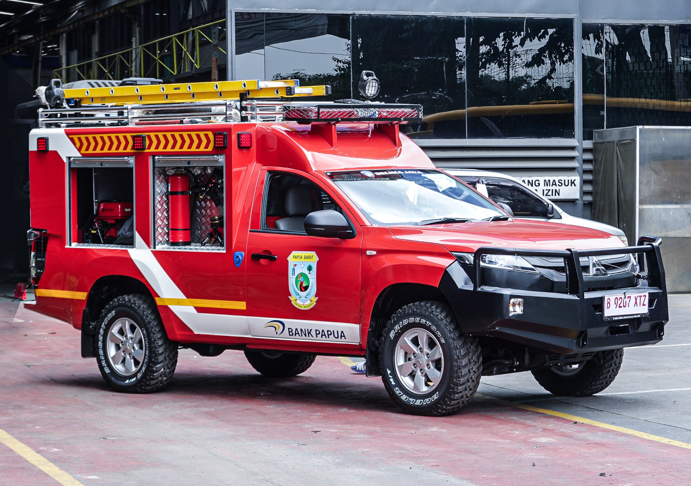 modifikasi-mitsubishi-triton-single-cabin-dari-bogor-jadi-mobil-pemadam-kebakaran
