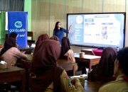 LENTERA : 2.536 Pelajar Vokasi di 23 Kota Cakap Literasi Keuangan Bersama Asuransi Astra