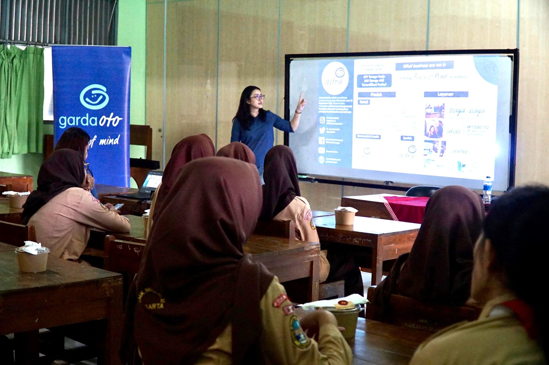 lentera-:-2.536-pelajar-vokasi-di-23-kota-cakap-literasi-keuangan-bersama-asuransi-astra