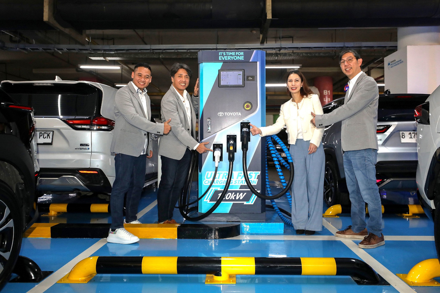 toyota-memperluas-jaringan-charging-station-kini-masuk-mal-gandaria-city