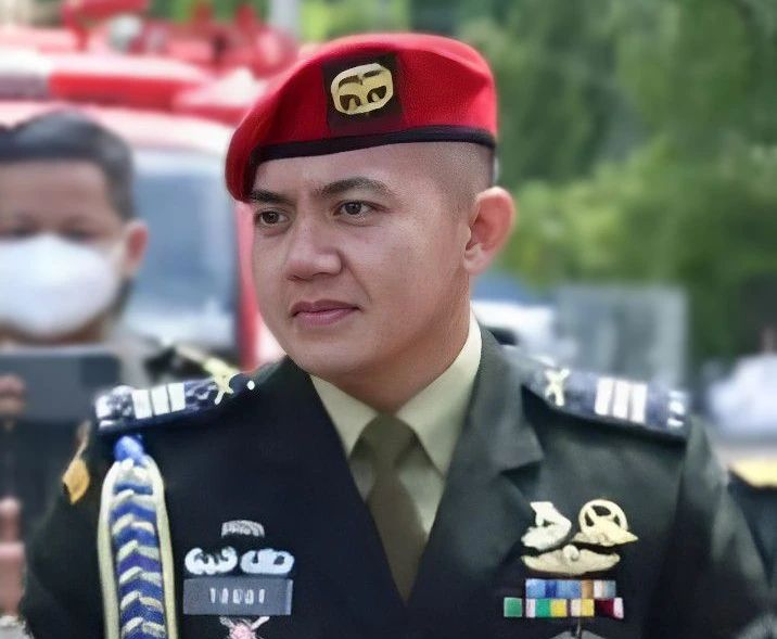 kegilaan-pada-mayor-teddy-di-tiktok:-bentuk-pengidolaan-pada-militer-di-media-sosial