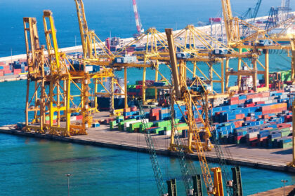 marlin-agustina-menyatakan-bahwa-batam-siap-menjadi-pusat-logistik-internasional-ke-depannya.