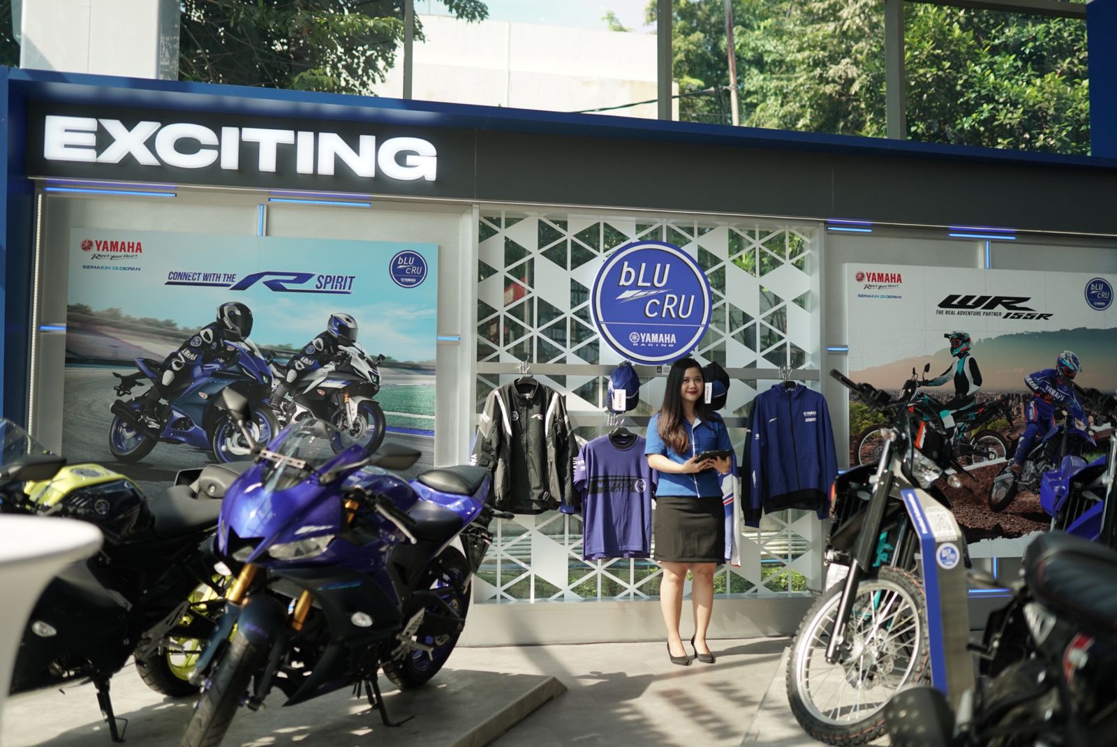 yamaha-premium-dealer-siap-menyapa,-apa-bedanya-dengan-diler-biasa?