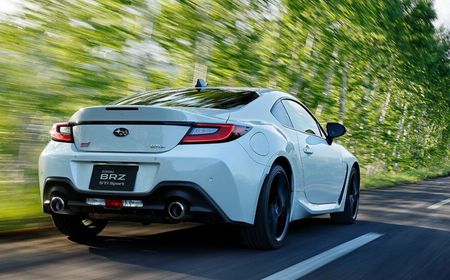 subaru-rilis-pembaruan-pada-kembaran-toyota-gr86,-sektor-berkendara-jadi-lebih-baik