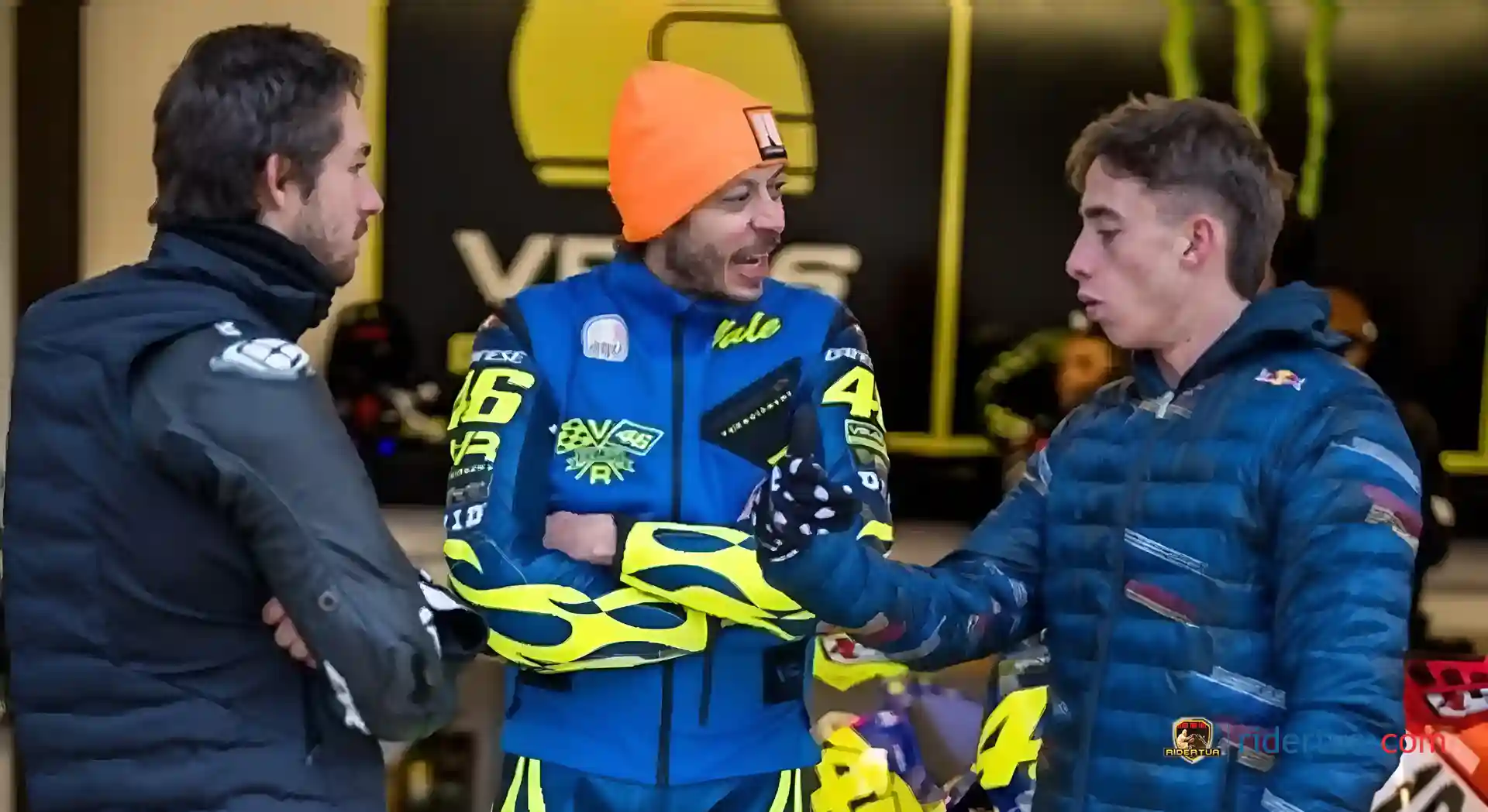 pedro-acosta-belajar-dari-valentino-rossi