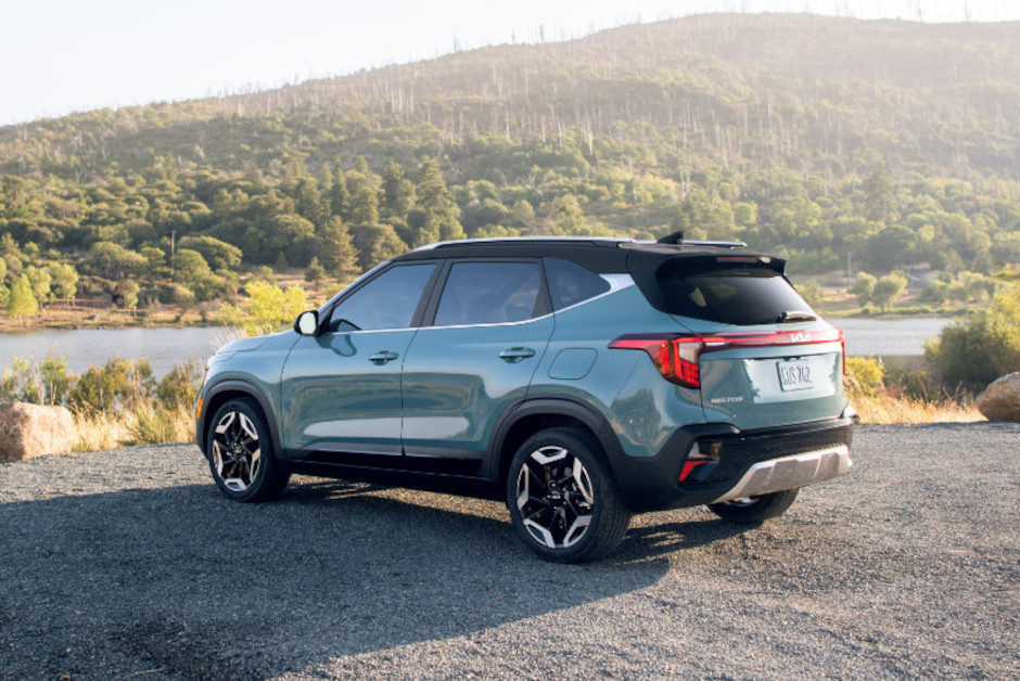 kia-seltos-terbaru-siap-meluncur-di-giias-2024,-tampilan-lebih-stylish?