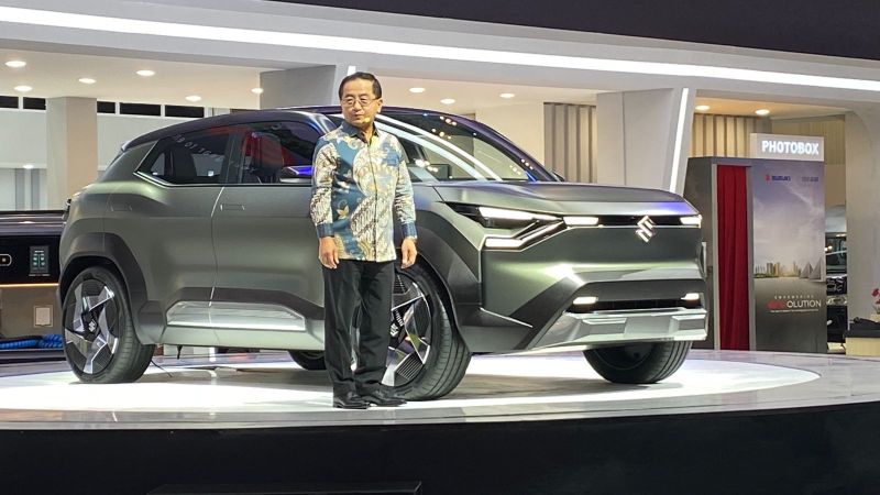 pertama-di-asia-tenggara,-suzuki-pajang-mobil-listrik-evx-di-giias-2024