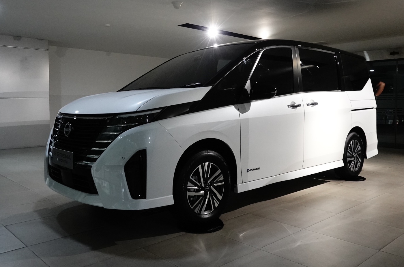 giias-2024-dimulai,-begini-wujud-utuh-nissan-serena-e-power