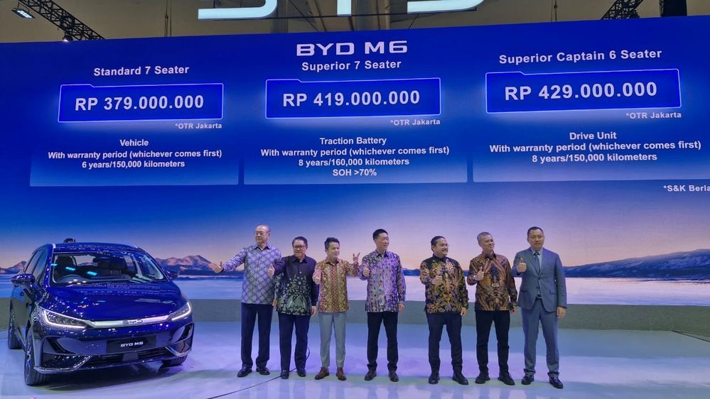 mpv-listrik-pertama-telah-hadir-di-indonesia,-harga-byd-m6-tembus-rp429-juta