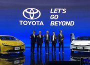 All New Prius HEV diperkenalkan Toyota dan  Zenix HEV Bioethanol di GIIAS 2024