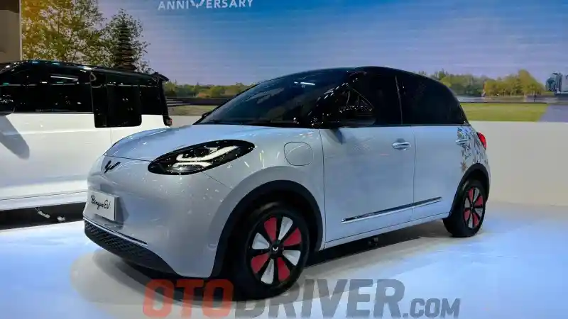 beli-ev-wuling-di-giias-dapat-garansi-baterai seumur hidup