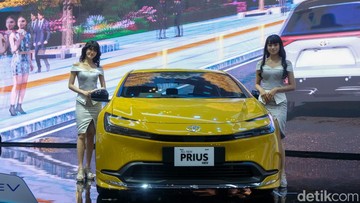 spek-prius-hybrid-terbaru-di-indonesia:-mobil-yang-susah-diajak-boros