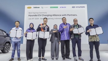 hyundai-tambah-400-charging-station