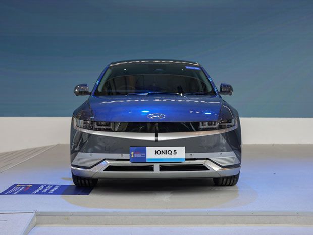 promo-mobil-hyundai-selama-giias-2024,-termasuk-untuk-ioniq-5-dan-stargazer