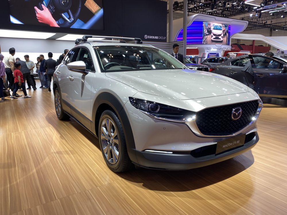 mazda-cx-30,-crossover-andalan-dari-mazda-dengan-fitur-melimpah