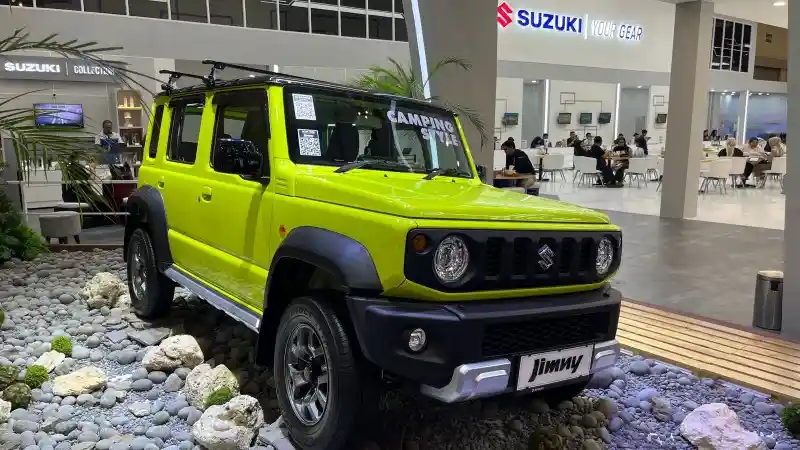 sebelum-beli-jimny-5-door,-lihat-dan-test-drive-dulu-mobil-ini-di-giias-2024