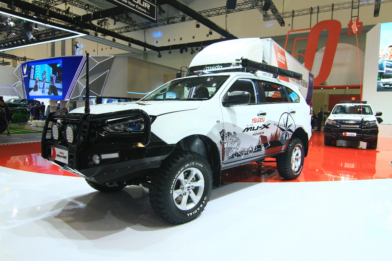 masih-eksis,-begini-spesifikasi-isuzu-mu-x-2024-&-isuzu-d-max-sc-2024
