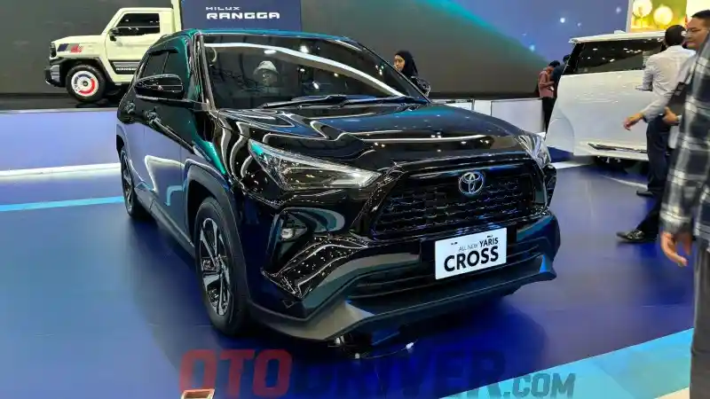 yaris-cross-diskon-rp-20-jutaan-selama-giias,-kini-bisa-diboyong rp 333 juta