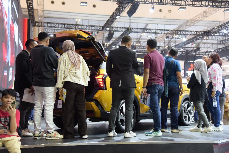 mitsubishi-amankan-3.353-spk-di-giias-2024,-ini-yang-terlaris