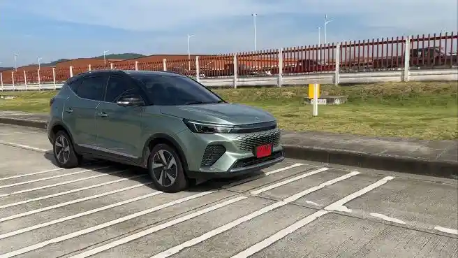 thailand-akan-beri-insentif-pajak-untuk-mobil-hybrid.-indonesia-kapan?