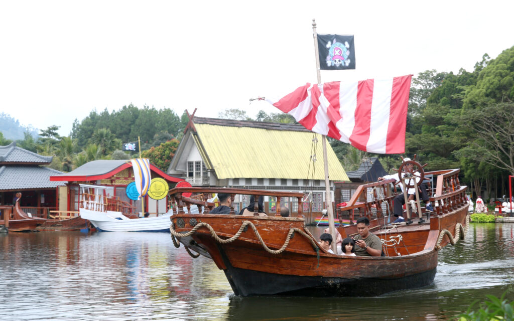 menjajal-floating-market-lembang-di-akhir-pekan
