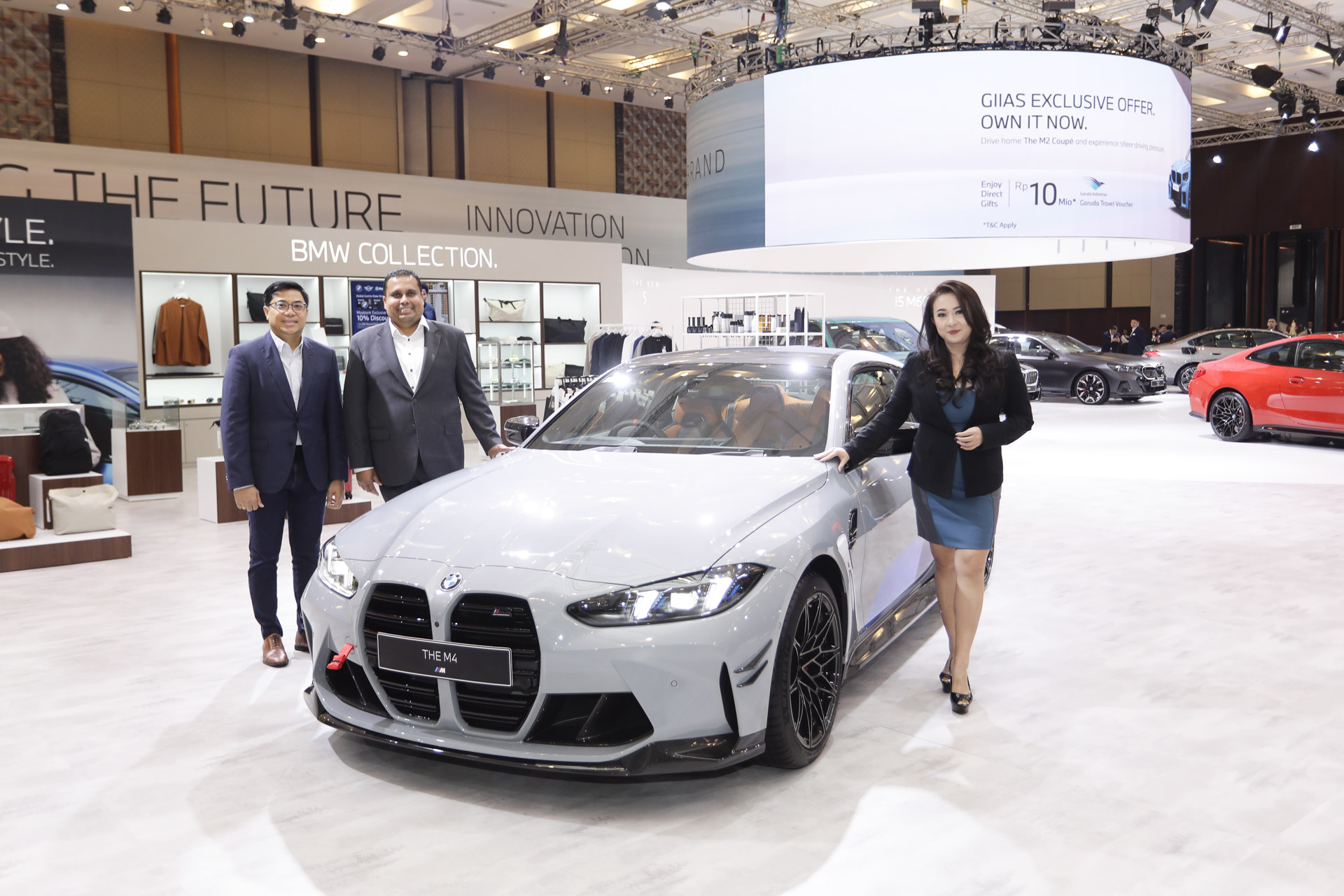 rekor-penjualan-bmw-di-giias-2024,-tuai-1.166-spk