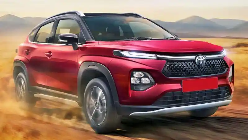 toyota-starlet-cross-muncul-di-negara-ini,-kembaran-suzuki-fronx