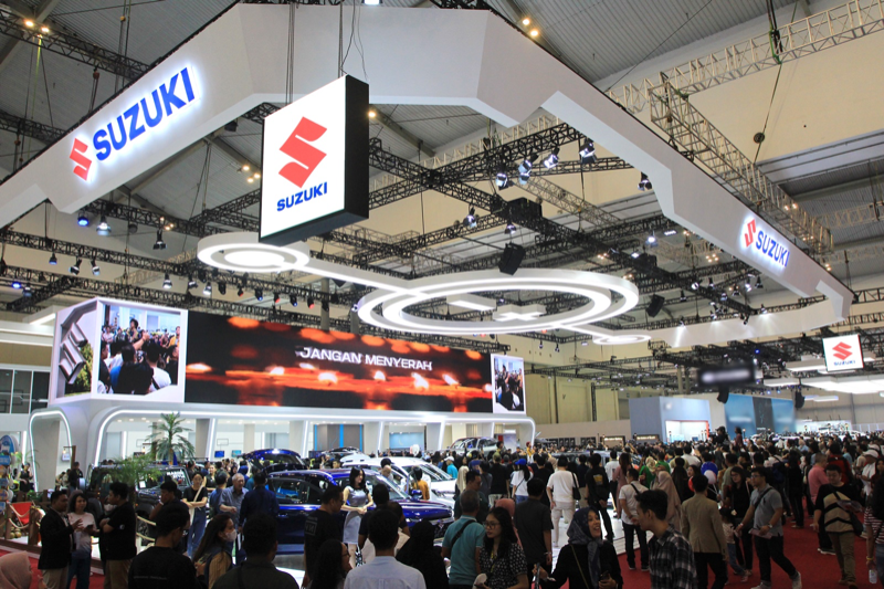 spk-suzuki-di-giias-2024-tembus-1.705-unit,-new-xl7-masih-mendominasi