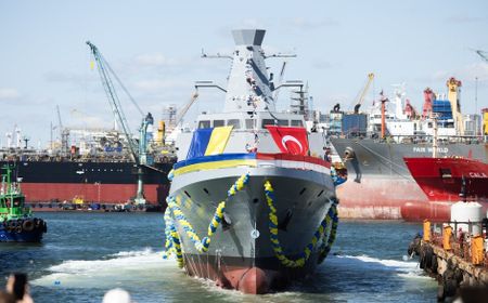 ukraina-terima-korvet-kelas-ada,-ibu-negara-olena-zelenska:-memastikan-keamanan-wilayah-kami